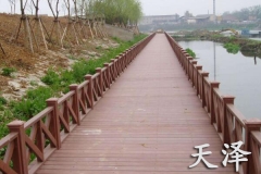 防腐木木橋